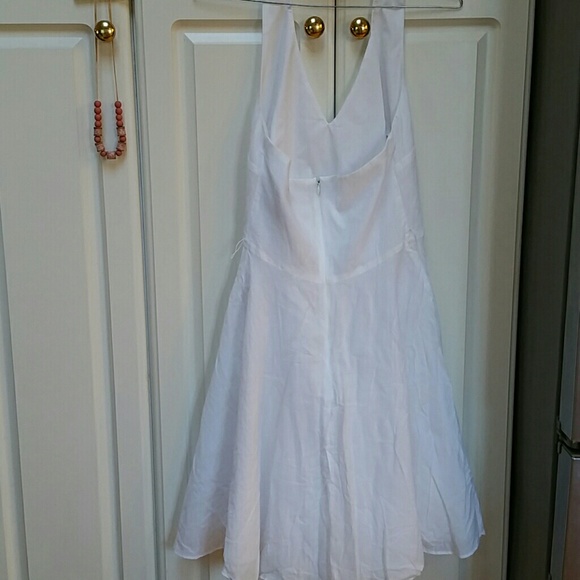 Moda💥 Intl White Halter Dress  Size 6   D017 - Picture 2 of 3